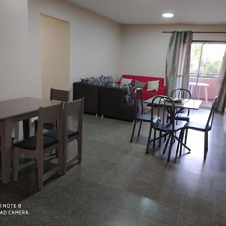 Amplio Y Comodo Apartamento Con Bella Vista En Pleno Centro Ciudad del Este Eksteriør bilde